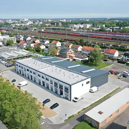 Boardinghouse Kayser Günstige Monteursunterkunft, Monteurwohnung In Bei Frankfurt Am Main Und Aschaffenburg, Kostenfreie Parkplätze! Hanau