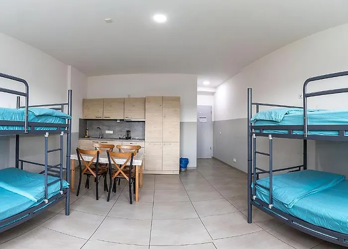 Boardinghouse Kayser Guenstige Monteursunterkunft, Monteurwohnung In Bei Frankfurt Am Main Und Aschaffenburg, Kostenfreie Parkplaetze! Hanau