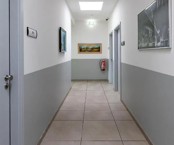 Boardinghouse Kayser Guenstige Monteursunterkunft, Monteurwohnung In Bei Frankfurt Am Main Und Aschaffenburg, Kostenfreie Parkplaetze! Appartement *