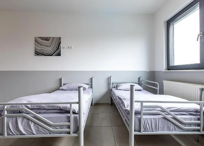 Appartement Boardinghouse Kayser Guenstige Monteursunterkunft, Monteurwohnung In Bei Frankfurt Am Main Und Aschaffenburg, Kostenfreie Parkplaetze! *